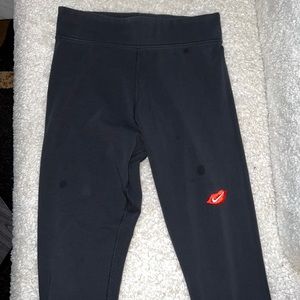 black nike leggings